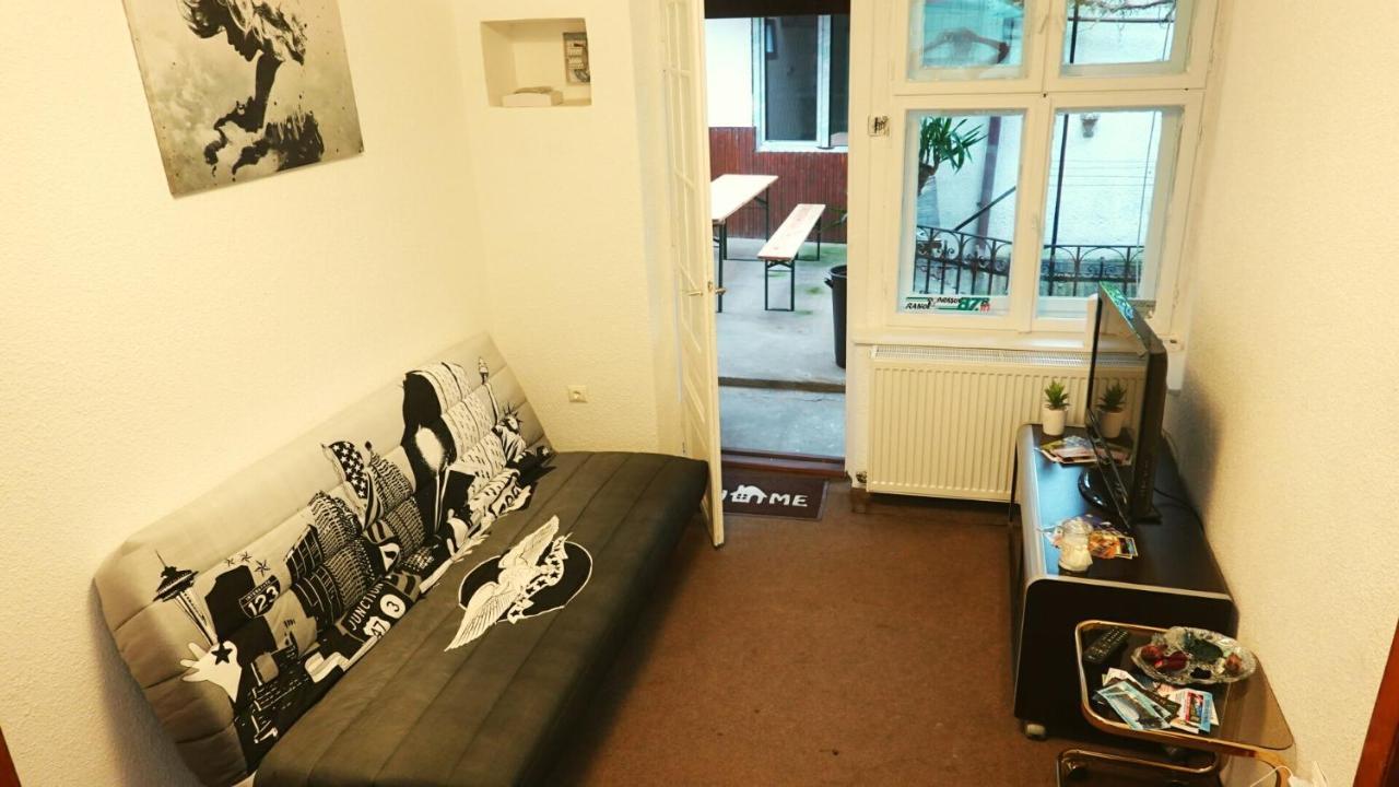 Old Town Boutique Apartment Брашов Екстериор снимка