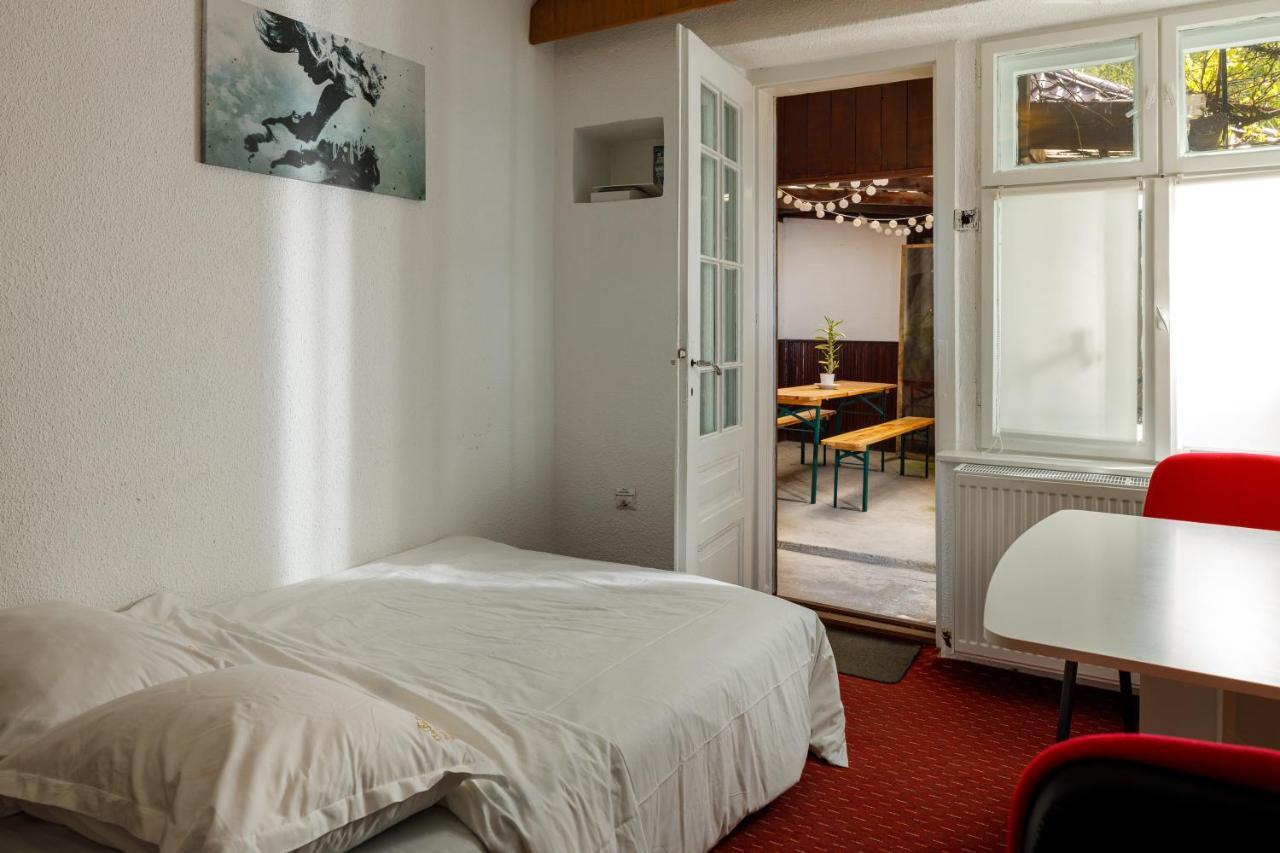 Old Town Boutique Apartment Брашов Екстериор снимка